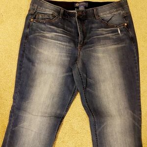 Womens size 16 Democracy "Ab" Solution bootcut jeans